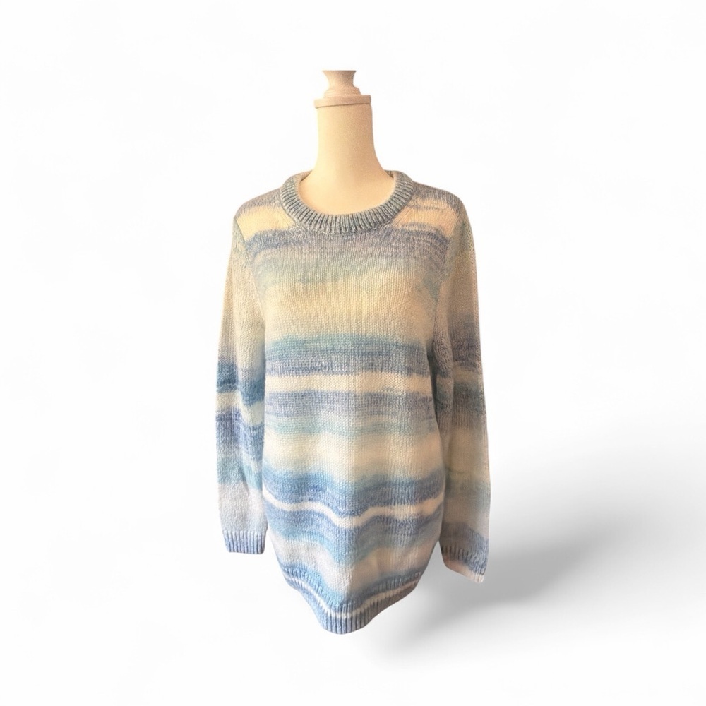 GAP Women's Pastel Blue and Cream Sweater